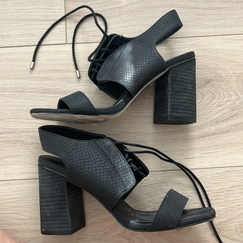 ASOS block heel - Picture 3 of 3